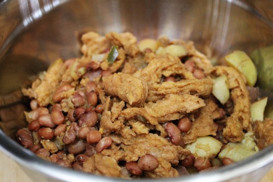 Soy Curl and Pinquito Bean Burritos 1 | JL Fields | JLgoesVegan.com