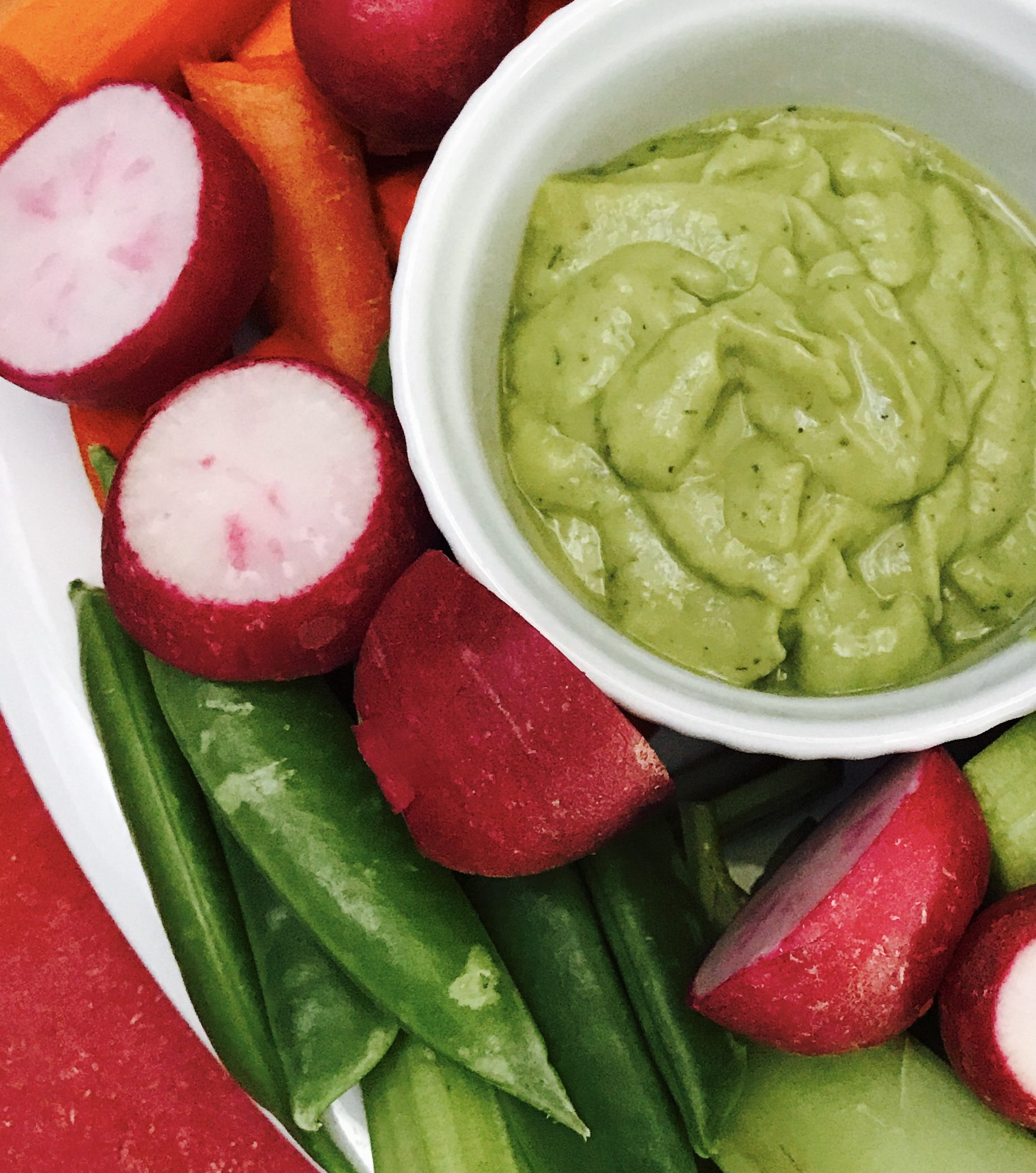 Summer Salads {Creamy Vegan Avocado Dressing recipe}